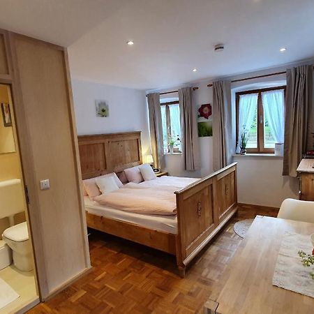 Gaestezimmer Vogtareuth Rinser Exterior foto
